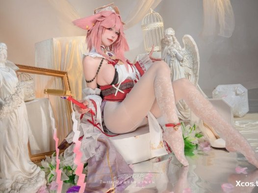 咬一口兔娘-(Yiko湿润兔) 『春江水暖 神子贺岁』 大摆锤 [84P+1V-1.62GB]