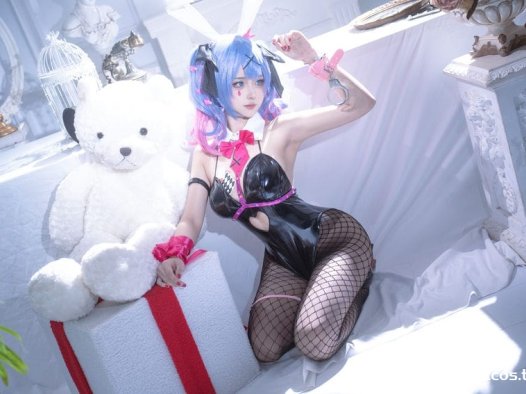 Seya-狮砸 – 初音兔女郎 [12P-207MB]