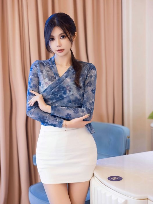 绮里嘉ula – 白色包臀 [91P-947MB]