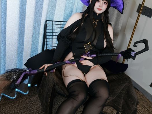 <span style='color:red;font-size:16px;'>[专享]</span> 毛毛帽 – 魔女之夜 [105P+2V-1.89G]