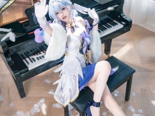 花兮_honoka  知更鸟 [10P-115MB]