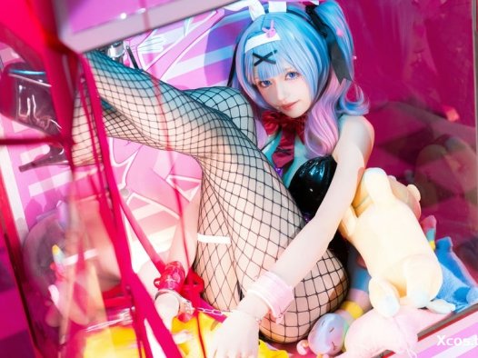 双木扶苏 – 兔子洞 [18P-692M]